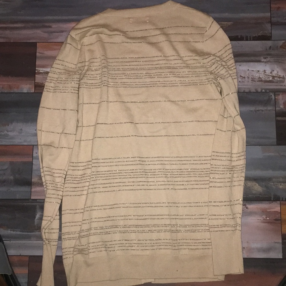 Long button down sweater - Picture 3 of 3